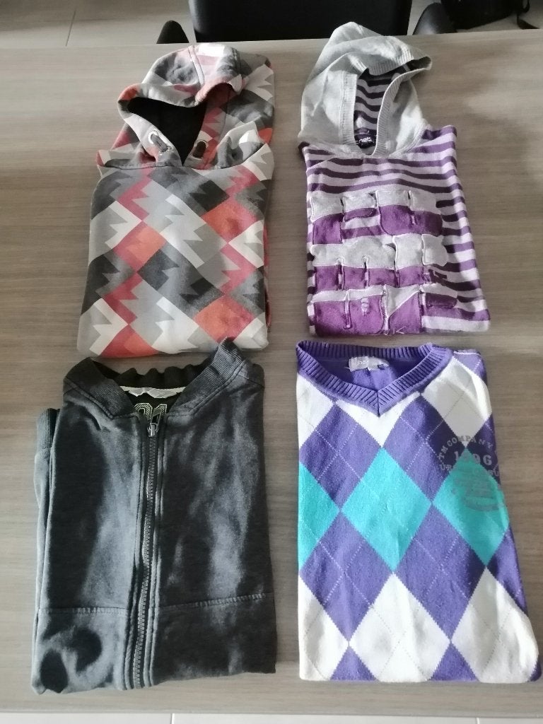 4 truien mt 158, Enlèvement ou Envoi, Utilisé, Garçon, Pull ou Veste