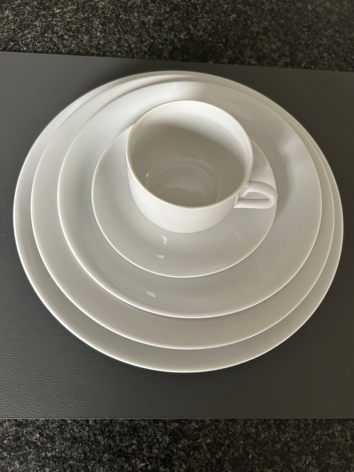 Dagelijks servies voor 4 personen, Ophalen, Zo goed als nieuw, Porselein