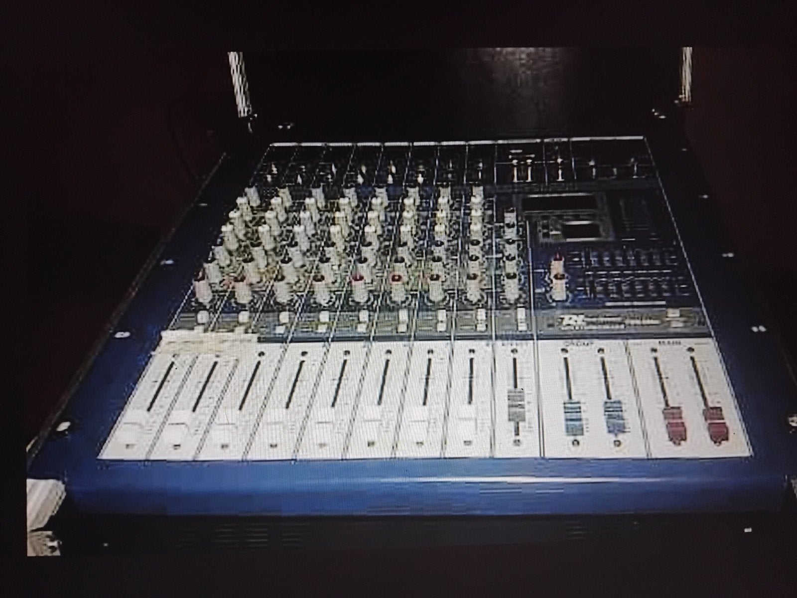 Power Dynamics MX-800U Stereo Mengpaneel, Ophalen, Zo goed als nieuw, 5 tot 10 kanalen, Microfooningang