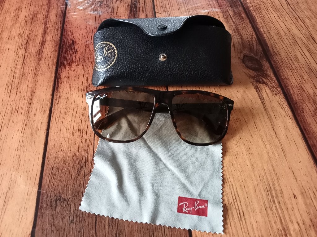 Ray Ban zonnebril, Ophalen, Gebruikt, Zonnebril, Bruin