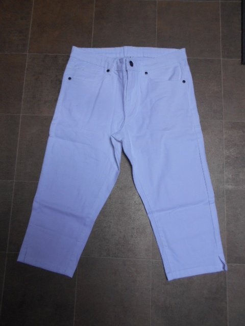 Pantalon capri blanc/Taille S - Nouveau, Neuf, Trois-quarts, Enlèvement ou Envoi, Taille 36 (S)