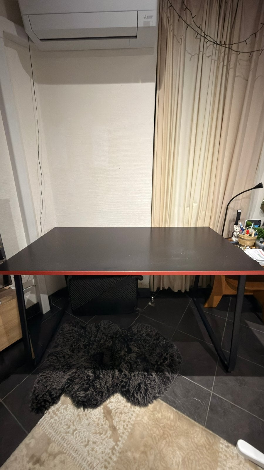 Bureau 140 x 80 x 75 cm – goede staat, Huis en Inrichting, Ophalen, Zo goed als nieuw