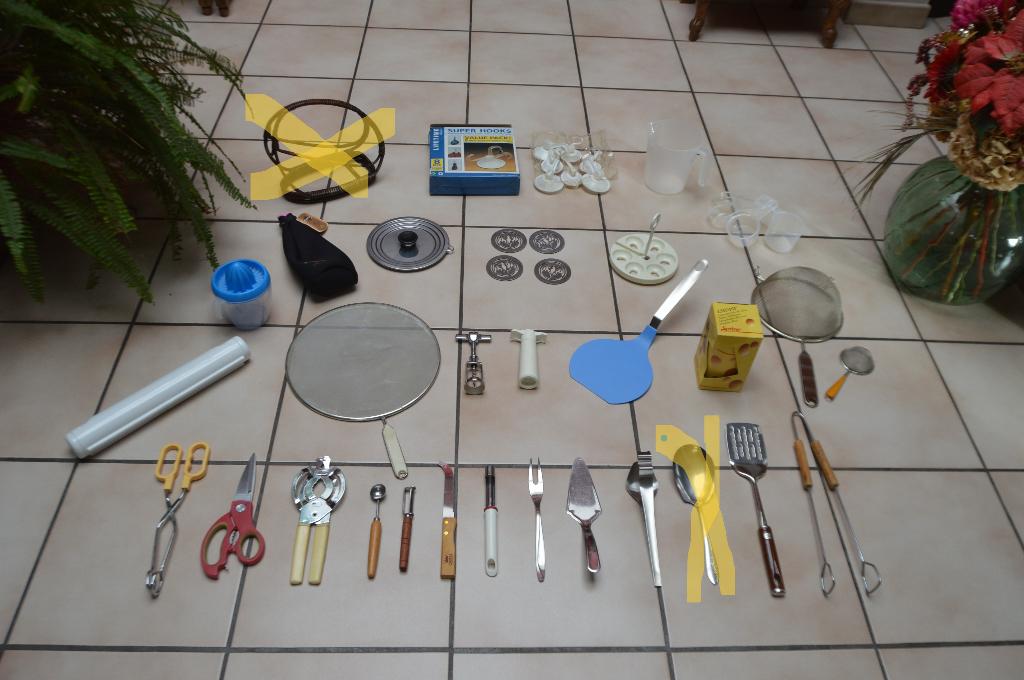 Set keukengerei voor €1 stuk Zeer goede staat!, Overige materialen, Gebruikt, Ophalen of Verzenden, Vaatwasserbestendig
