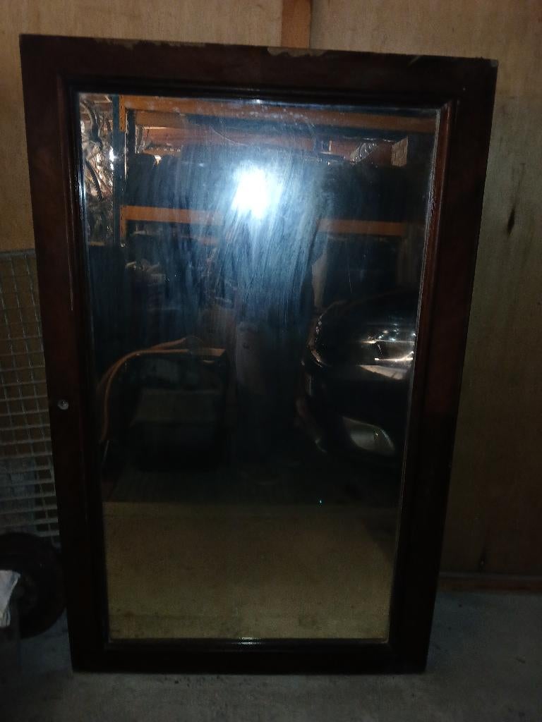 grand miroir, Enlèvement