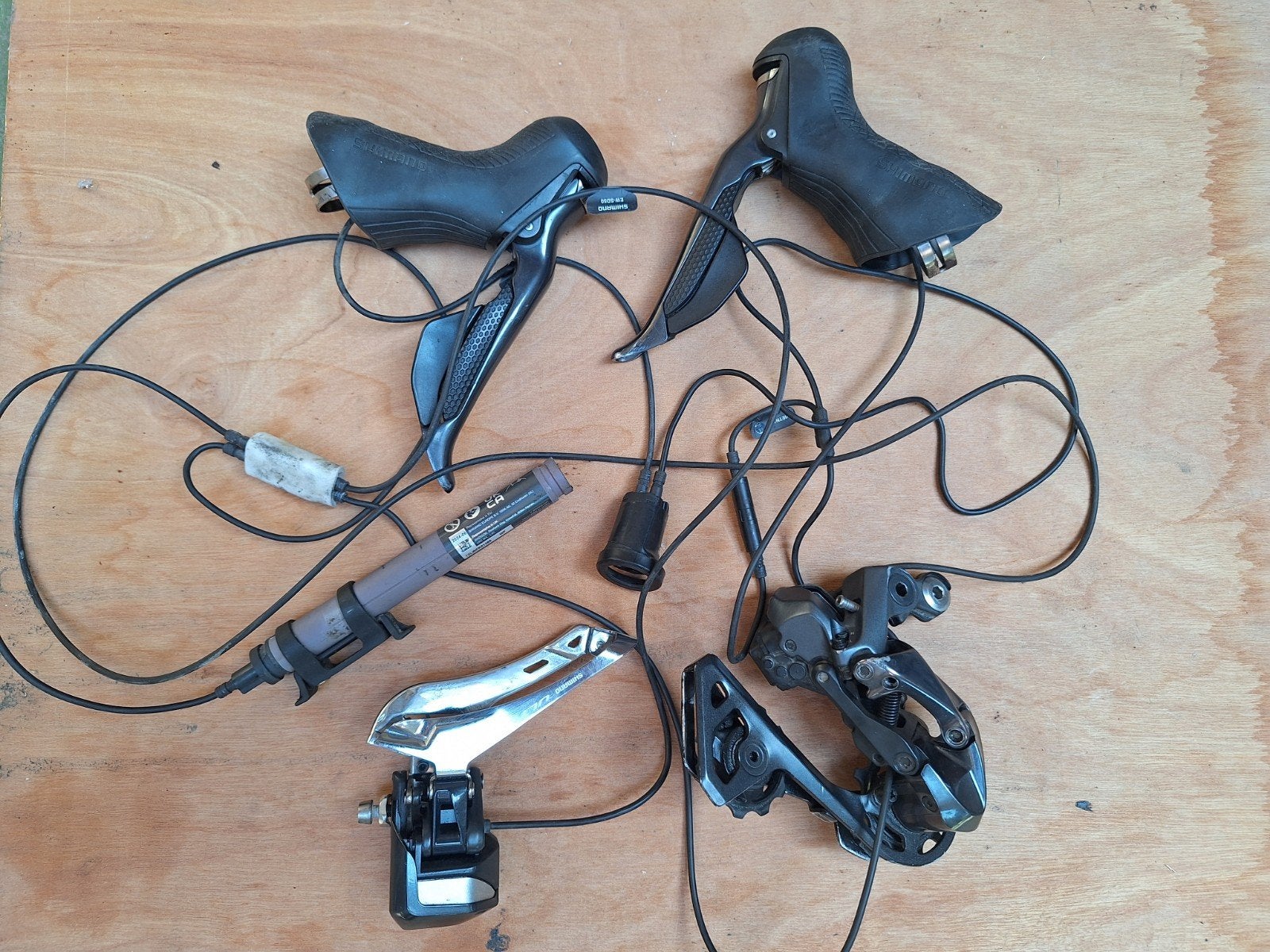 Shimano Di2 Ultegra 6870 11 speed: shifters, derailleur..., Vélos & Vélomoteurs, Vélos Pièces, Enlèvement
