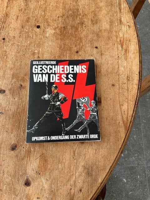 geillustreerde geschiedenis van de S.S. 1985 Reider Fr, Boeken, Europa, Ophalen of Verzenden, 20e eeuw of later, Frederic Reider