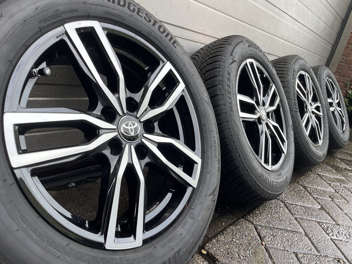 17 " Toyota RAV4 XA50 PHEV Highlaner Supra MK4 velgen winter, Auto-onderdelen, Banden en Velgen, -, -, Banden en Velgen, 17 inch