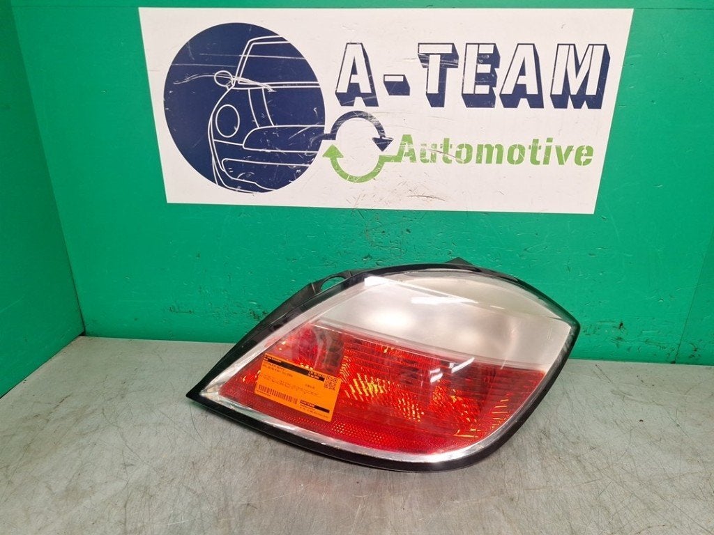 FEU ARRIÈRE DROIT Opel Astra H (L48) (|154421936RB|), Opel, Opel Automobile GmbH, Utilisé, Kontakt-opel@opel.com