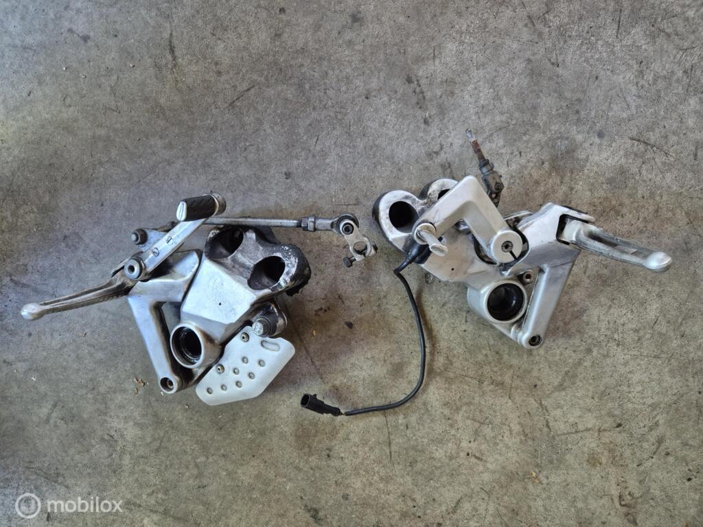 Voetsteun voetsteps pendalen Multistrada Hypermotard steps, Motoren, Gebruikt, Factorystore.service@ducati.com, Ophalen of Verzenden