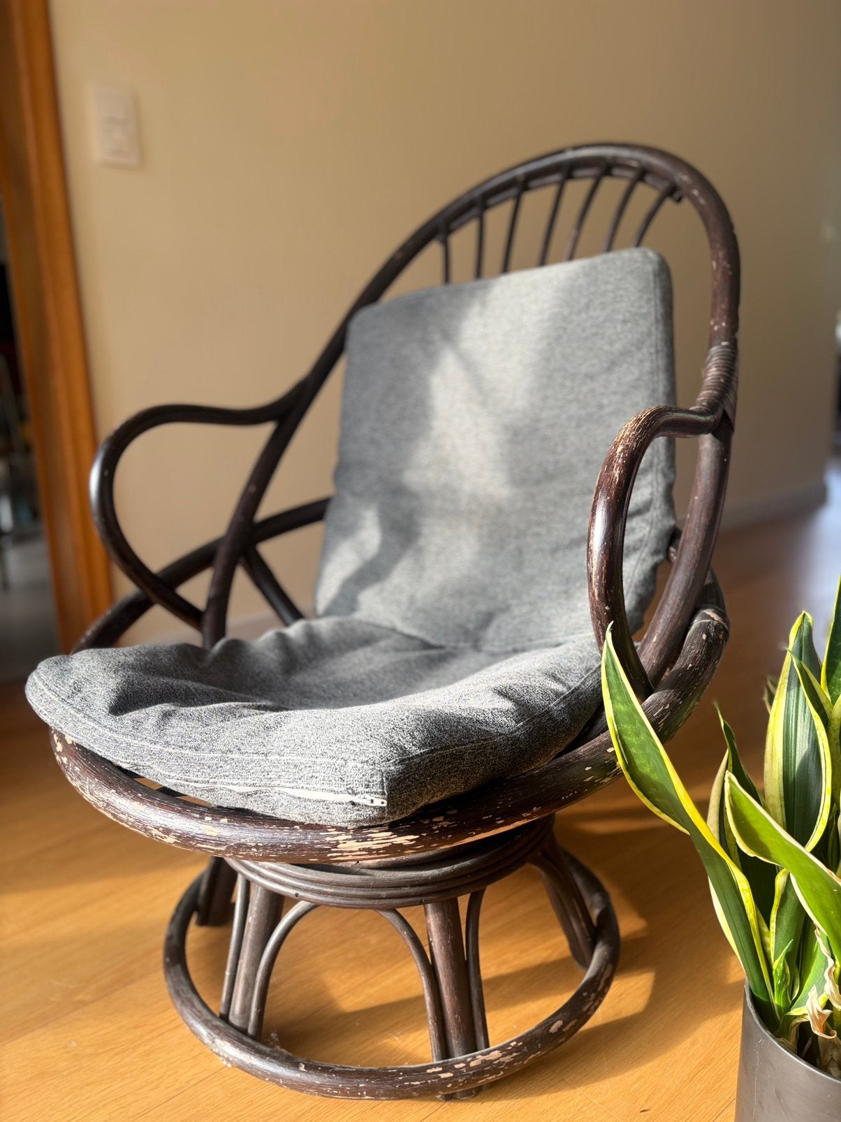 Vintage Rotan draaistoel, Ophalen, Gebruikt