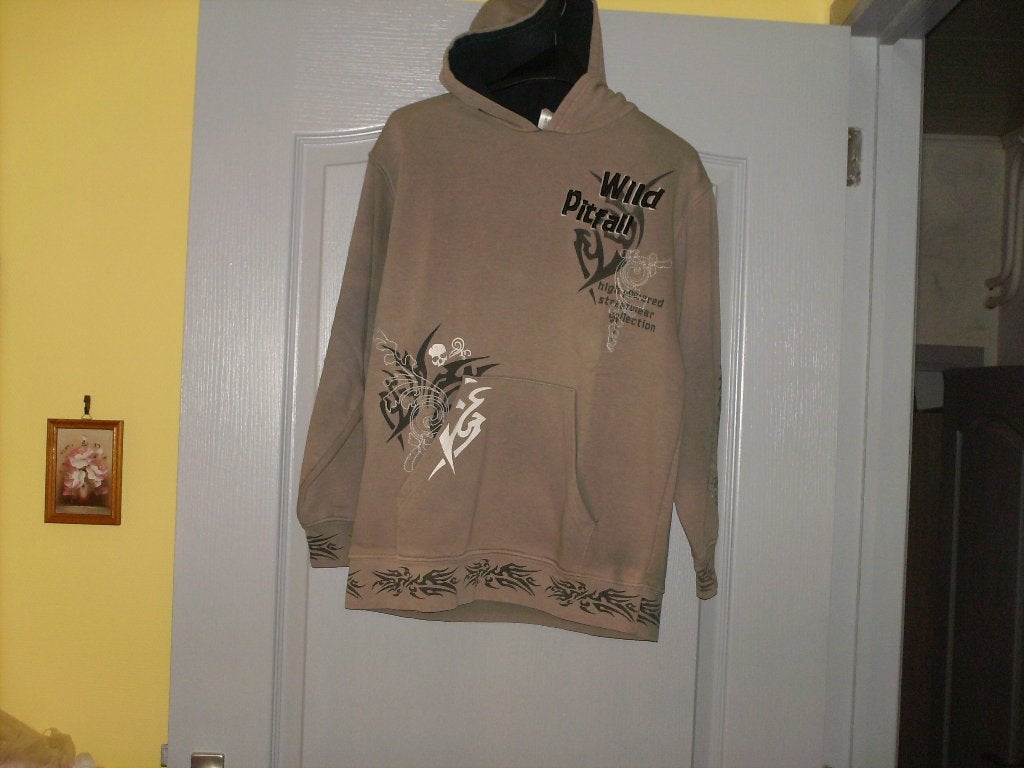 a vendre pull enfant, Enfants & Bébés, Enlèvement ou Envoi, Comme neuf, Garçon, Pull ou Veste