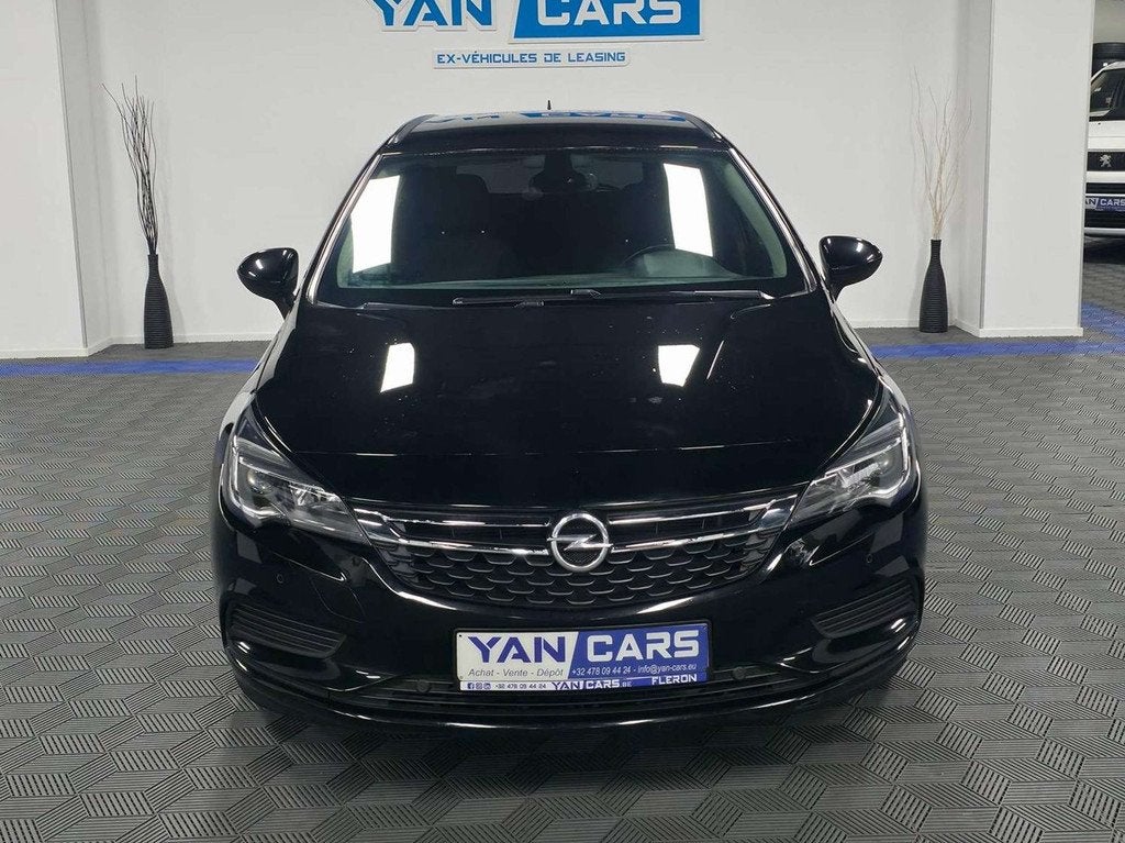 Opel Astra SPORTS TOURER • ATTELAGE • NAVI • CARPLAY, Autos, Achat, Euro 6, Entreprise, Boîte manuelle