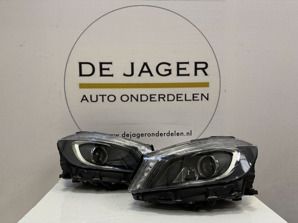 A KLASSE XENON LED KOPLAMPEN A1768203161KZ A1768202861KZ, Gebruikt, Mercedes-Benz AG, Mercedes-Benz, Mercedesstrasse 120
70372  Stuttgart, DE