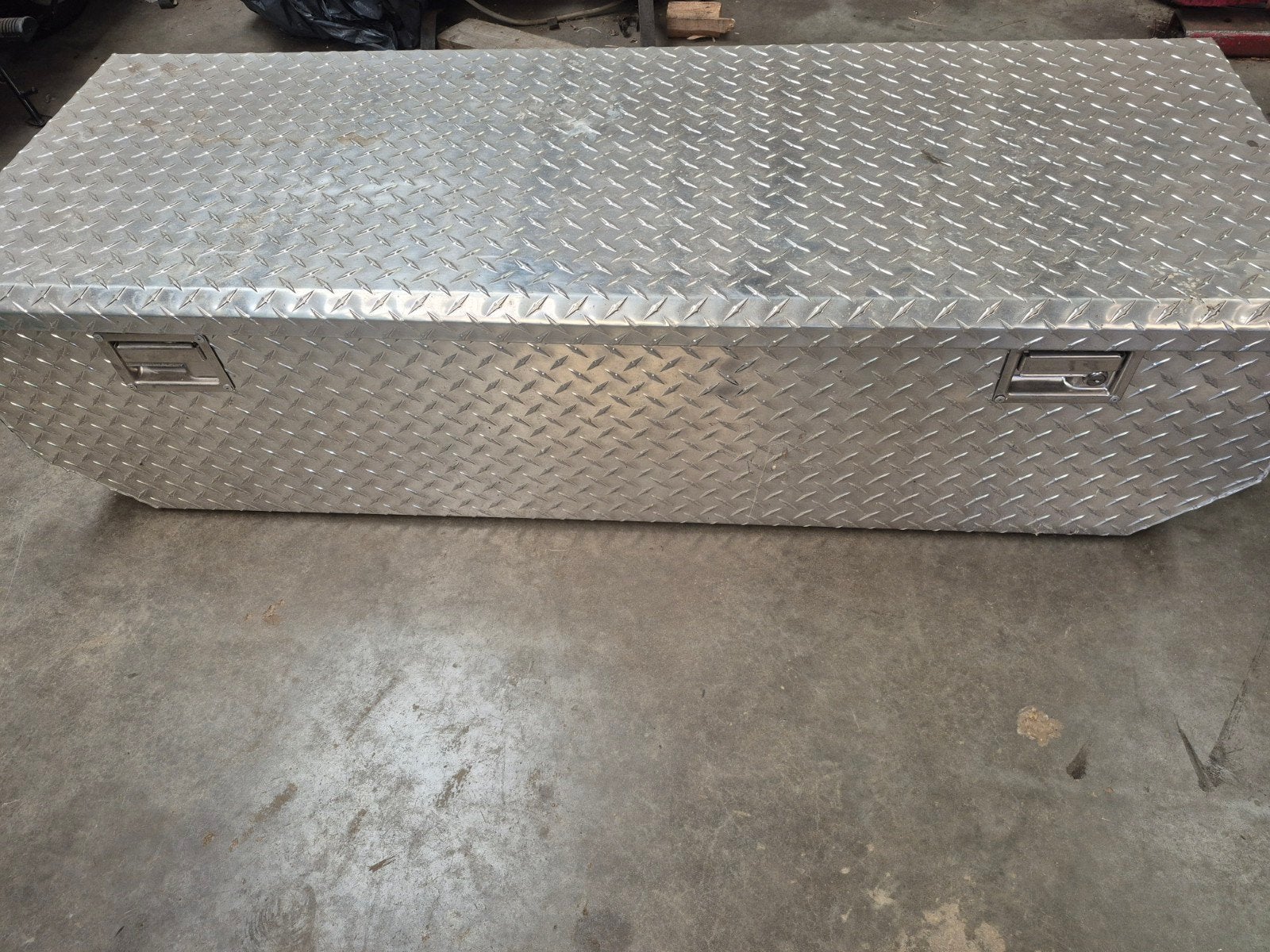 aluminium gereedschapskist, Enlèvement