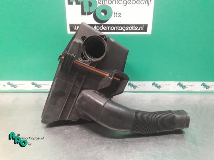 Boîtier filtre à air d'un Volkswagen Polo (Polo 01-), Volkswagen, -, 3 mois de garantie, Utilisé