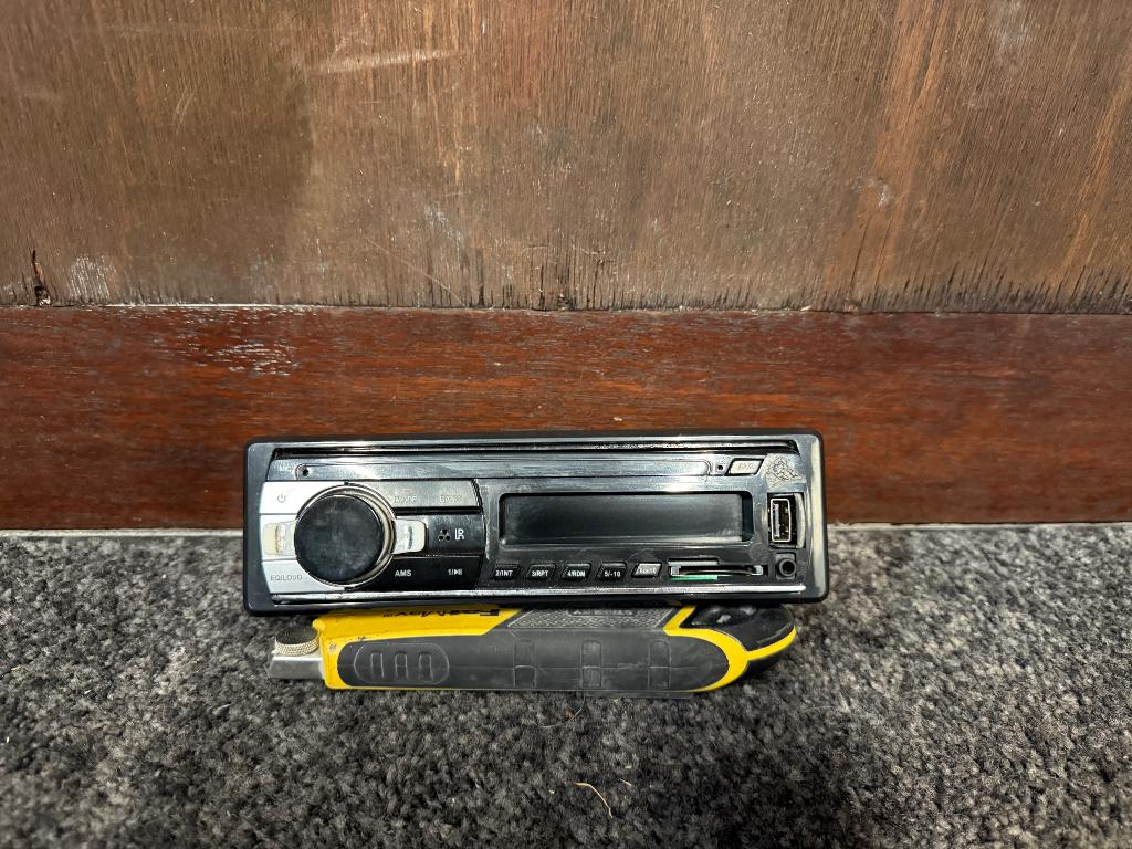 Universele radio, Auto-onderdelen, Ophalen of Verzenden, Gebruikt, Peugeot
