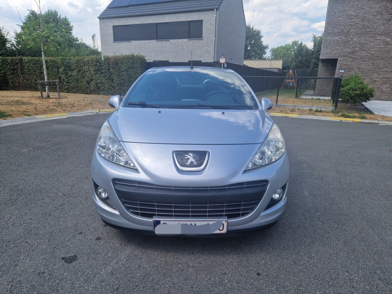 Climatiseur à essence Peugeot 207CC 1.6, Autos, Achat, Système audio, Boîte manuelle, Noir