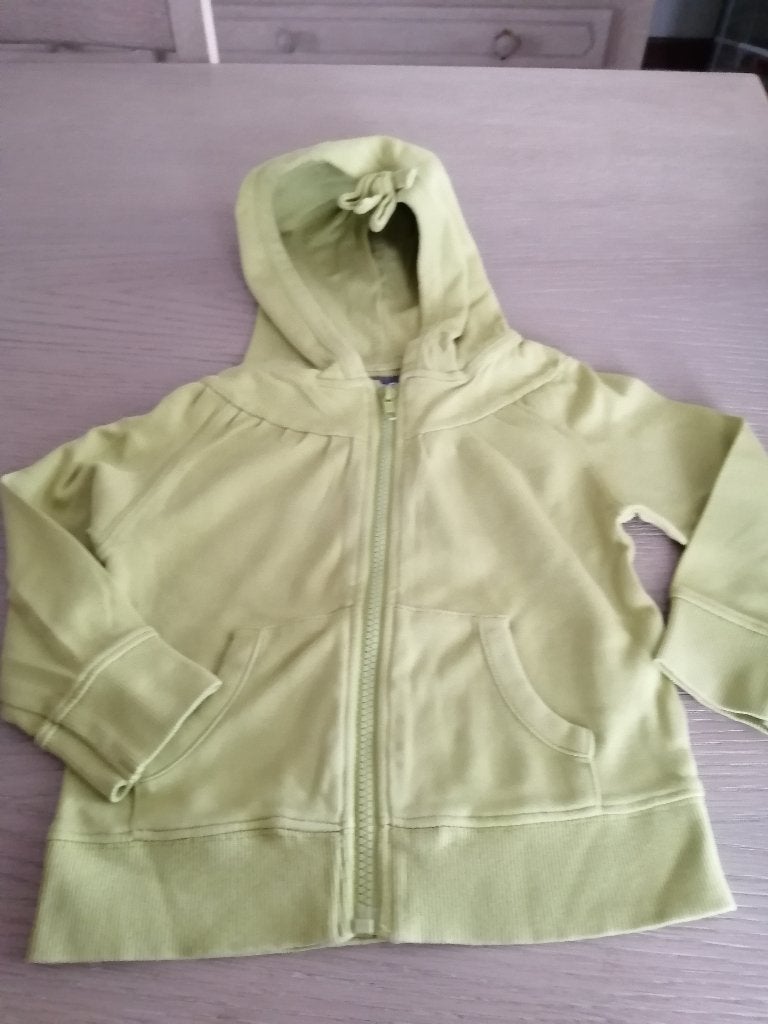 vestje maat 104 BEL &BO, Kinderen en Baby's, Kinderkleding | Maat 104, Meisje, Trui of Vest, Ophalen of Verzenden, Zo goed als nieuw