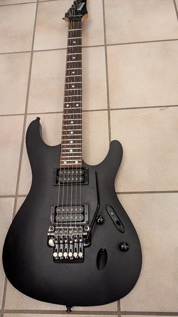Ibanez s serie manche  prestige micros dimarzio, Musique & Instruments, Enlèvement, Ibanez