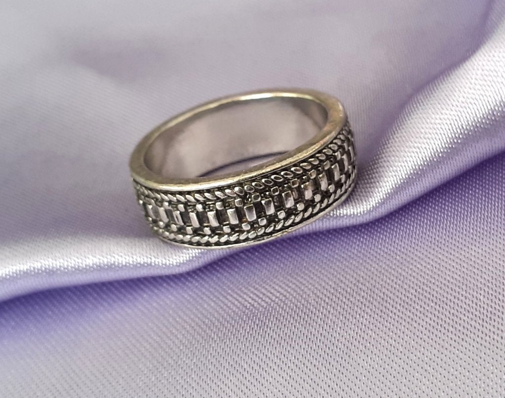 Herenring vintage breed link donker zilver, Handtassen en Accessoires, Ringen, Overige materialen, 19 tot 20, Heer, Nieuw