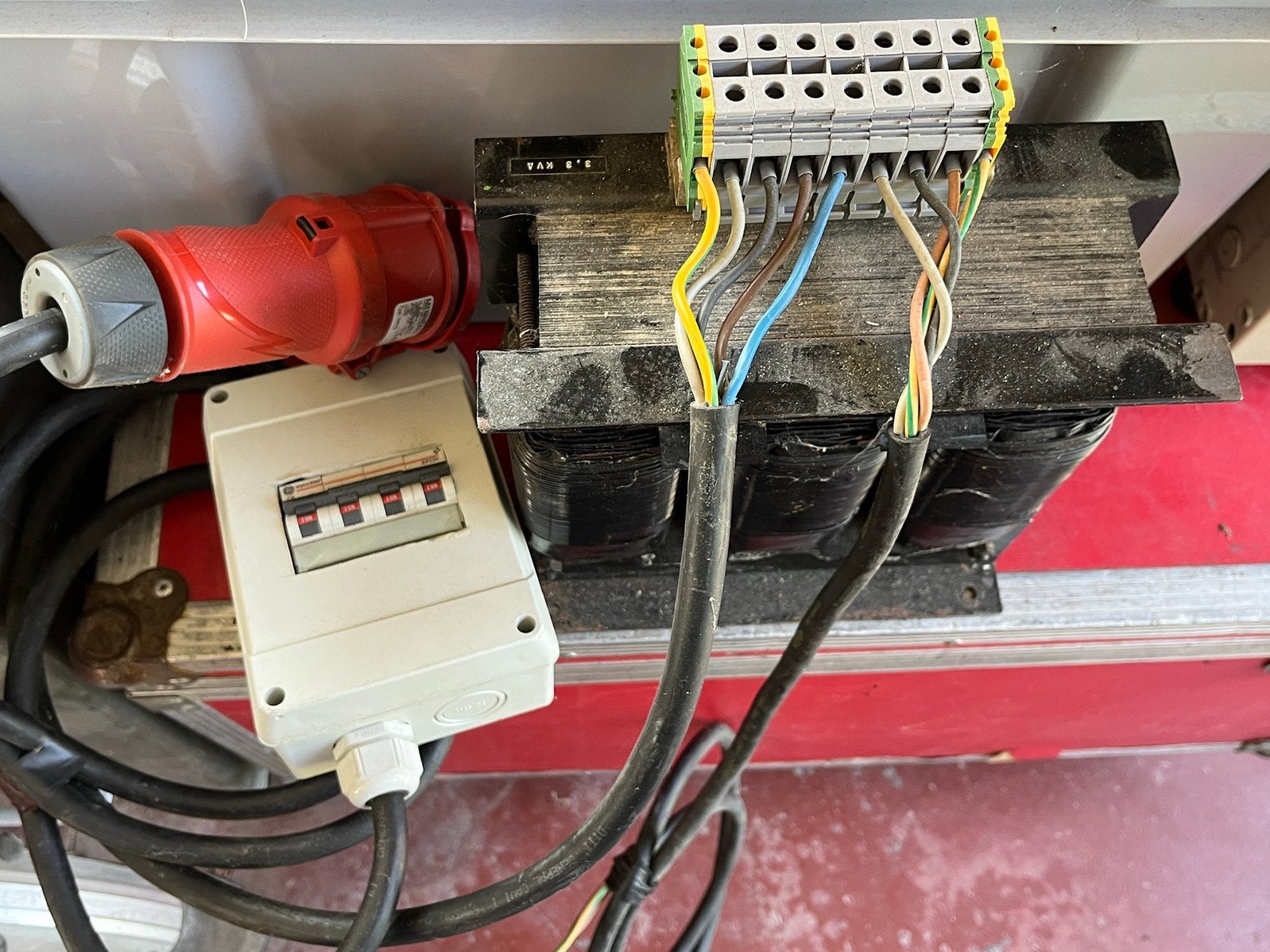 Transfo 3x230V naar 3x400V+N, Enlèvement, Utilisé