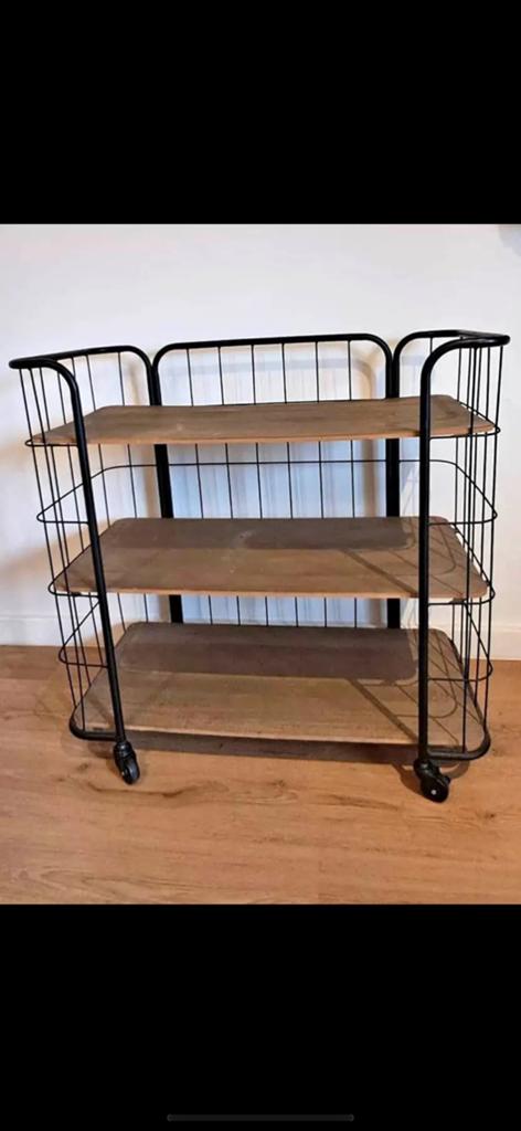 À VENDRE : Armoire, table, étagère, chaises, mixeur, Maison & Meubles, Armoires | Commodes, Enlèvement, Comme neuf