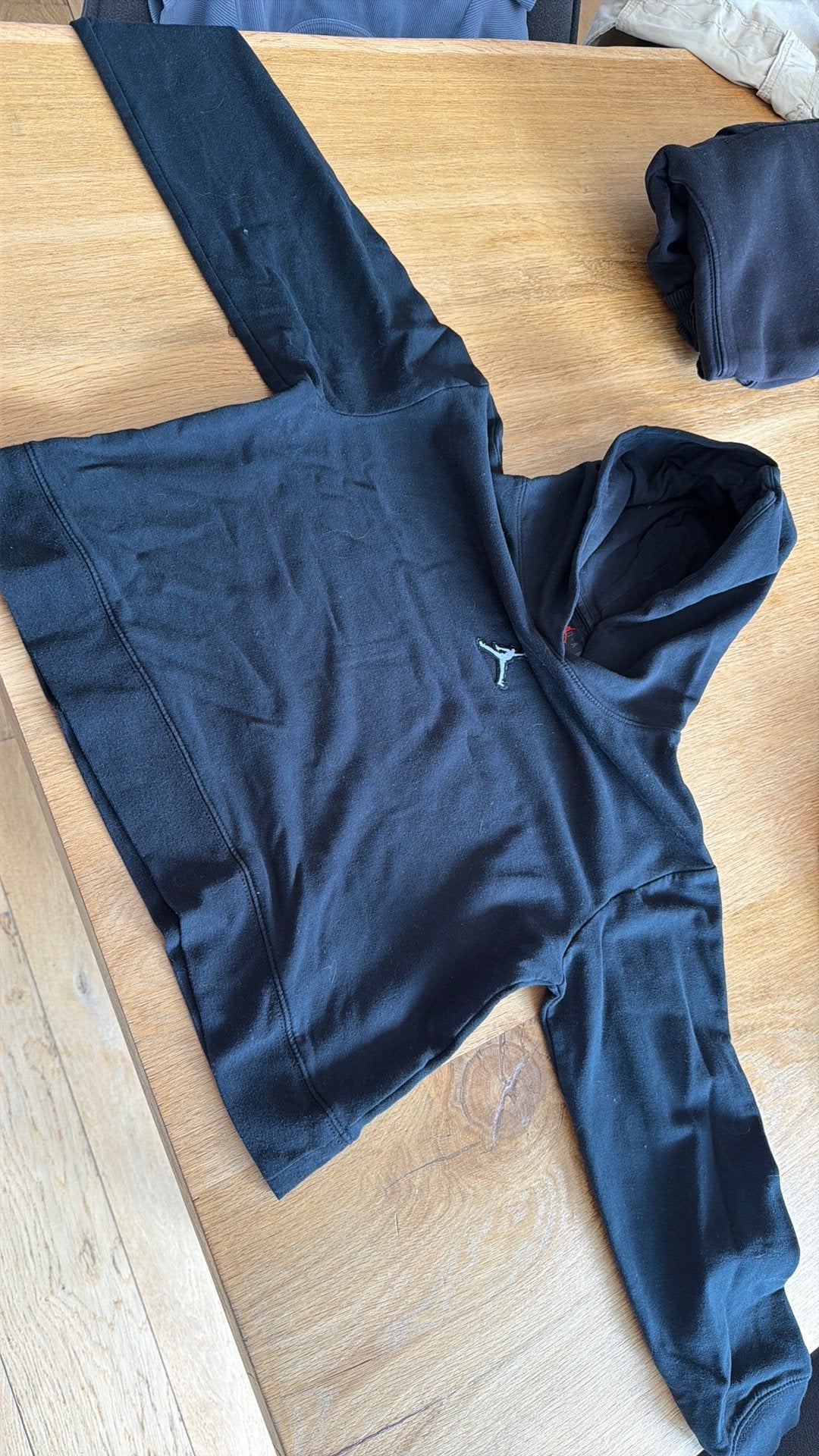 Pull noir jordan fille, Enlèvement, Utilisé, Fille