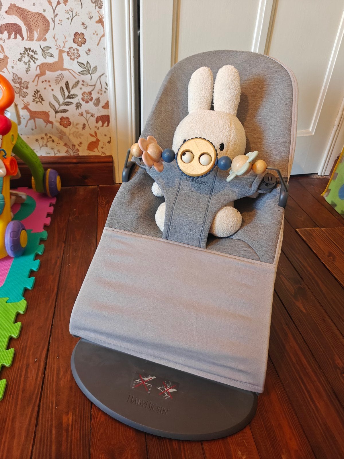 transat Babybjörn - relax bébé Bjorn avec un joue Googly eye, Autres marques, Enlèvement ou Envoi, Comme neuf, Avec ceinture(s)