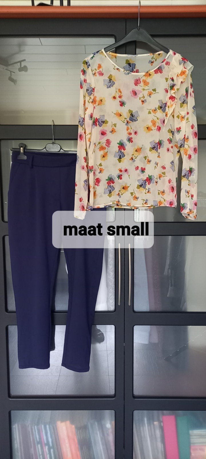 prachtig jasje en 2 broeken, Vêtements | Femmes, Packs de vêtements pour femmes, Enlèvement ou Envoi