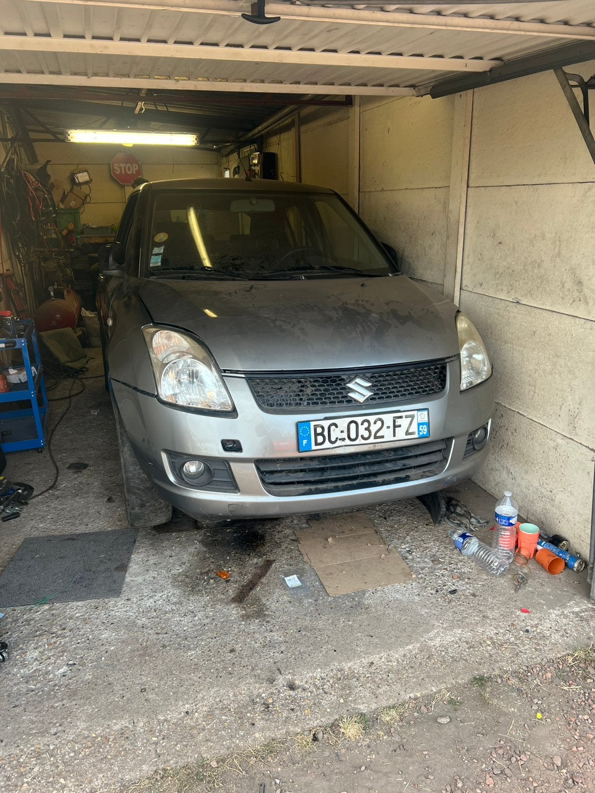 Susuki Swift 1,3 d  en panne pour pièces, Auto-onderdelen, Overige Auto-onderdelen, Ophalen, Suzuki