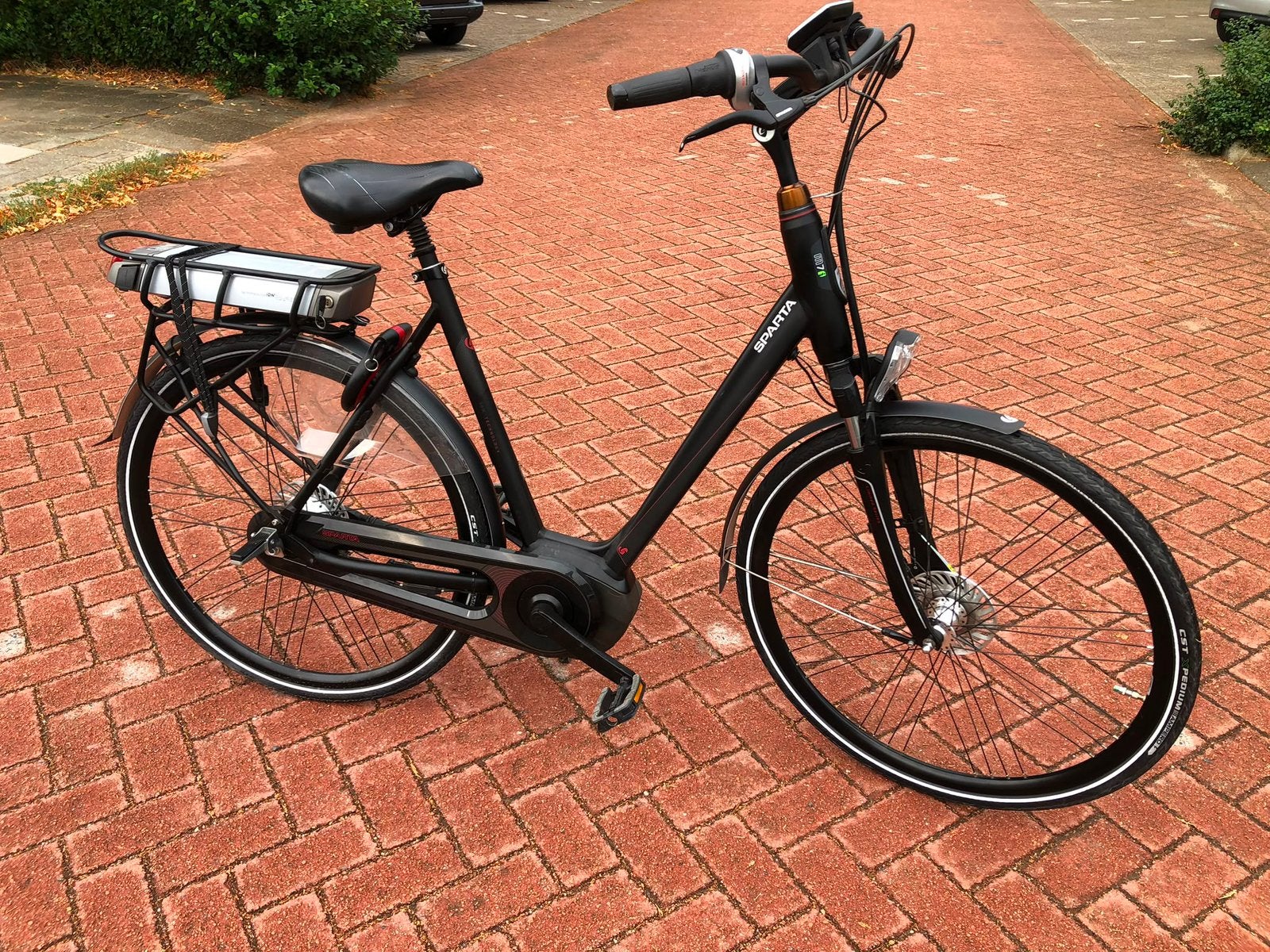 Elektrische Sparta dames fiets, Fietsen en Brommers, Elektrische fietsen, Ophalen, Zo goed als nieuw, Sparta