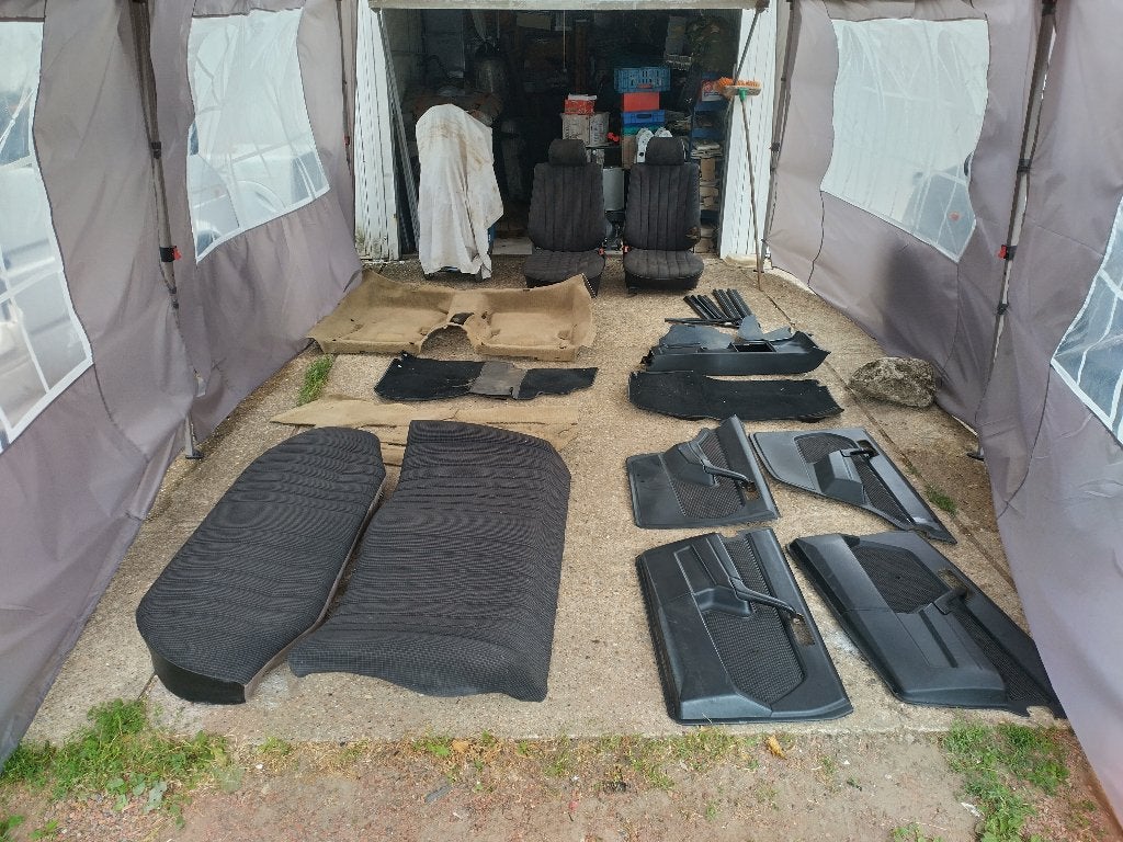 Te koop bekleding en zetels van Mercedes 190 van 1984, foto 8