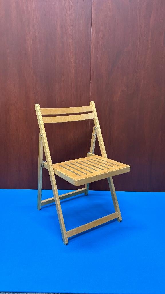 Paire de Chaises en bois vintage, Enlèvement