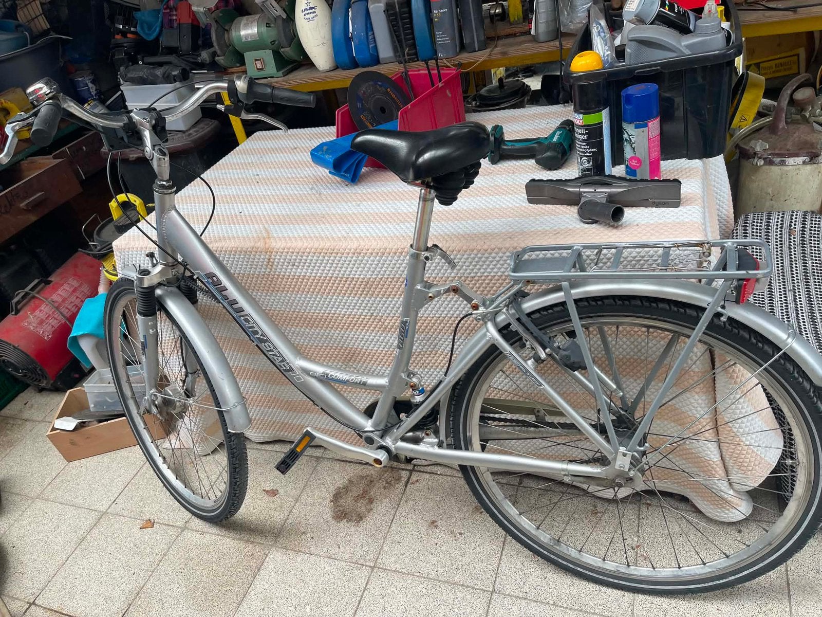 Damesfiets, Ophalen, Gebruikt