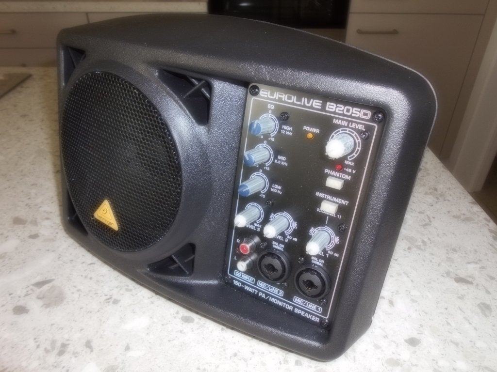 Behringer Eurolive B205D  PA/Monitor 150 - watt, Ophalen, Nieuw, Minder dan 500 watt, Monitor(versterker)