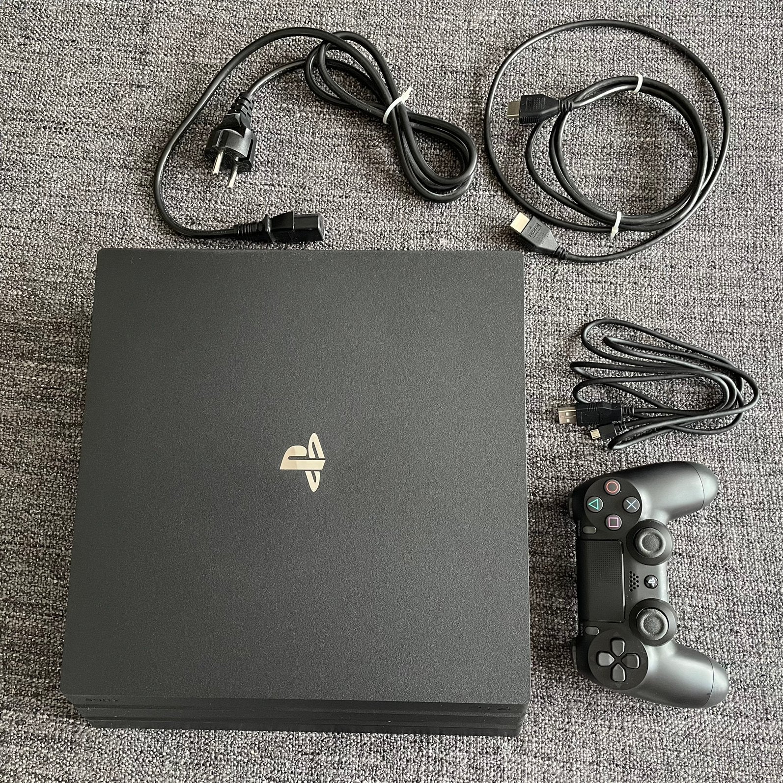 PS4 pro, Games en Spelcomputers, Spelcomputers | Sony PlayStation 4, Ophalen, Zo goed als nieuw, 1 TB, Met 1 controller