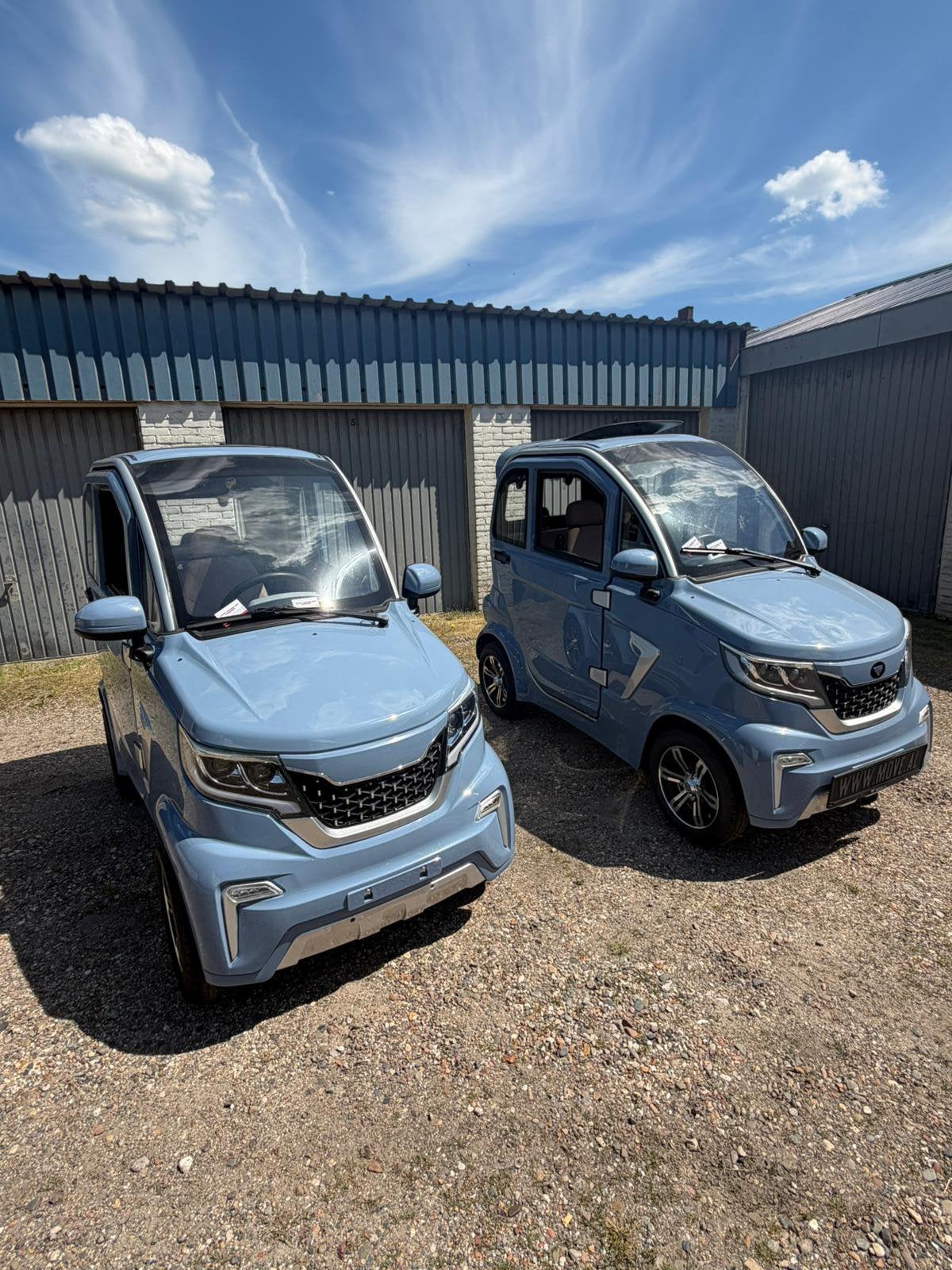 Move v8 neuf avec garantie, Divers, Voitures sans permis & Scooters pour invalides, Enlèvement, Comme neuf