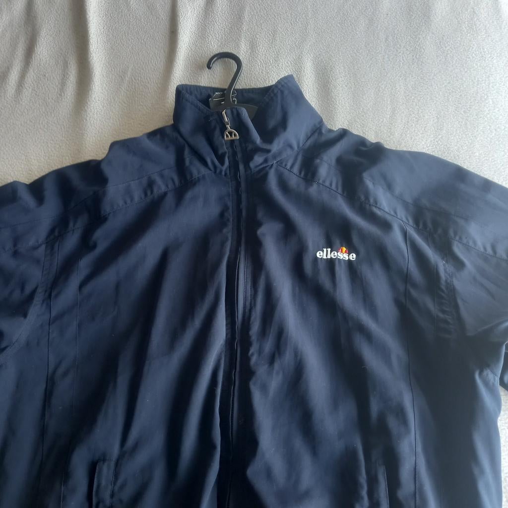 Training Ellesse