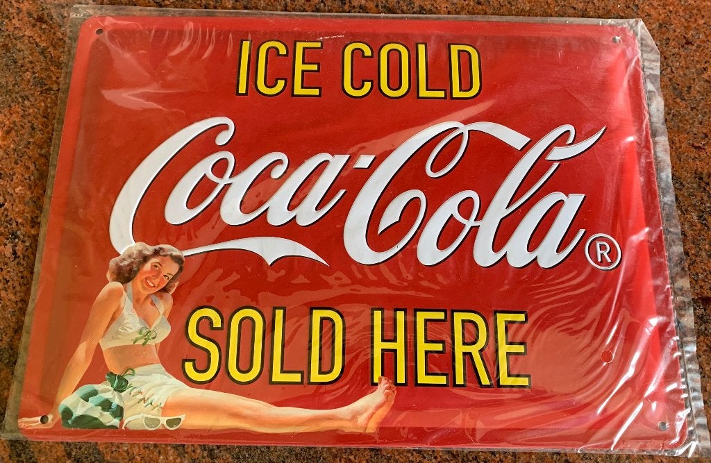 Coca Cola reclamebord 23 x 32 cm plakkaat, Verzamelen, Ophalen of Verzenden, Zo goed als nieuw, Reclamebord