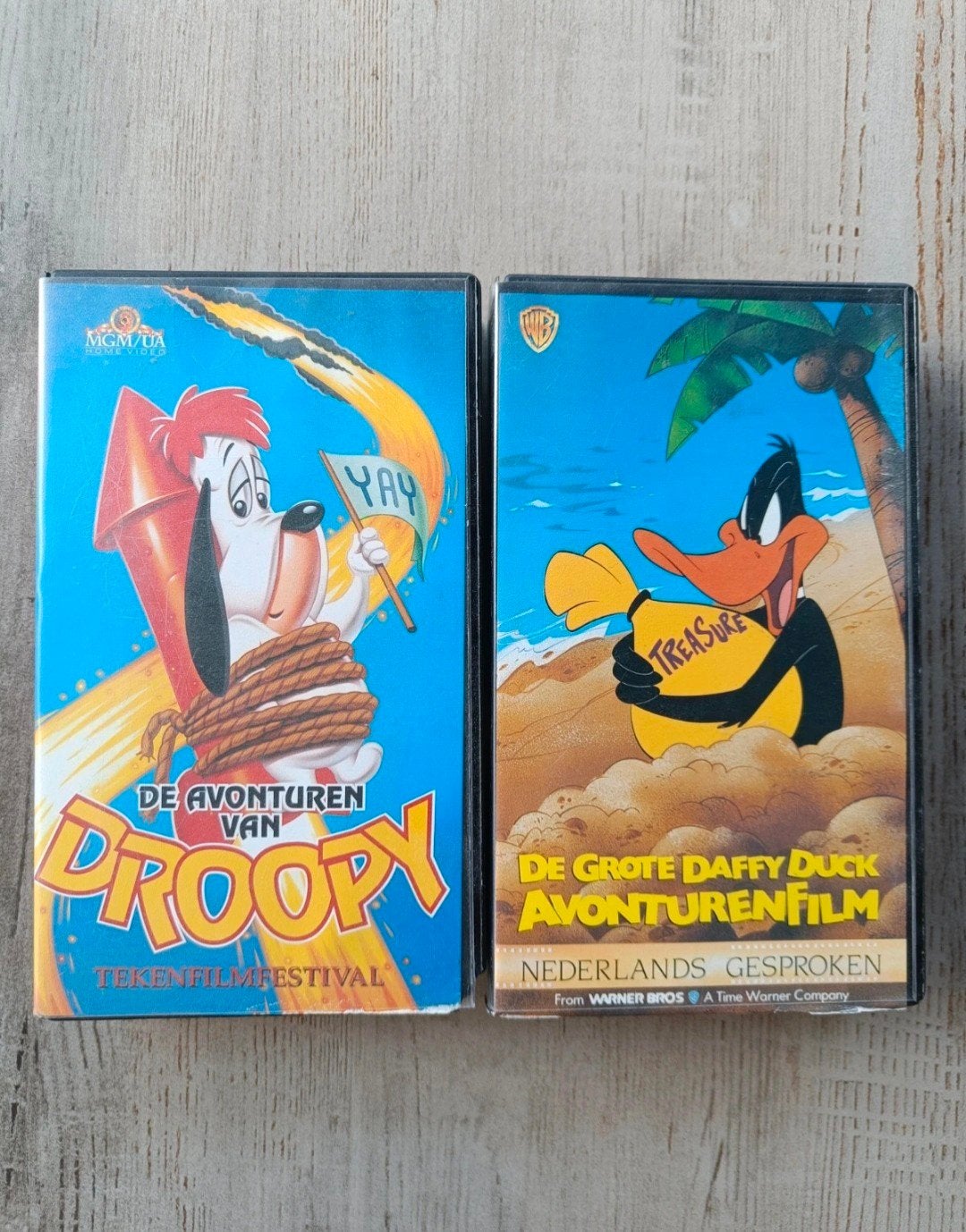 VHS Droopy x Daffy Duck, Sous-titré en néerlandais, Enlèvement ou Envoi, Utilisé, Néerlandais