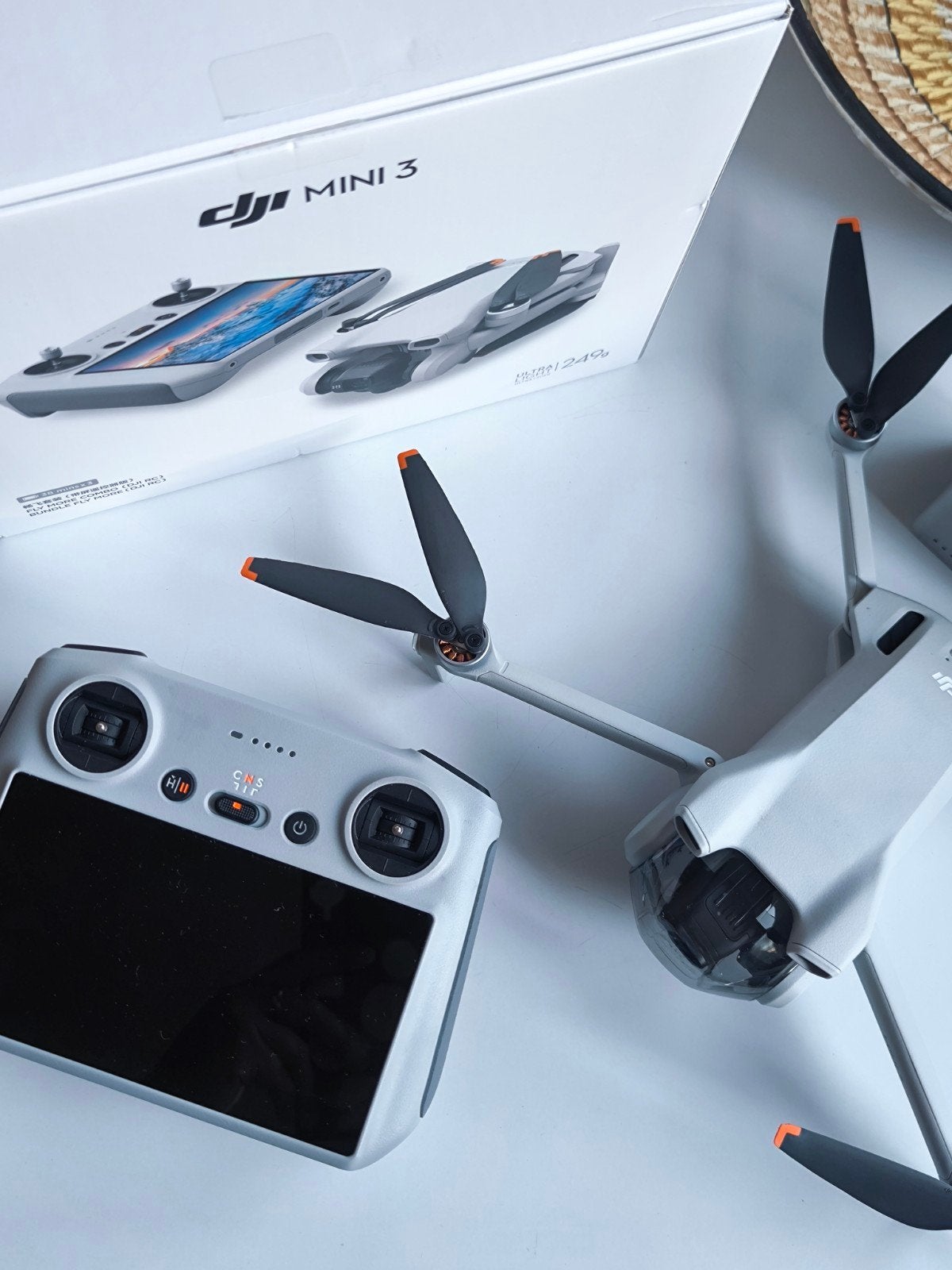 DJI Mini 3 Fly More Combo (DJI RC), TV, Hi-fi & Vidéo, Drones, Enlèvement ou Envoi, DJI