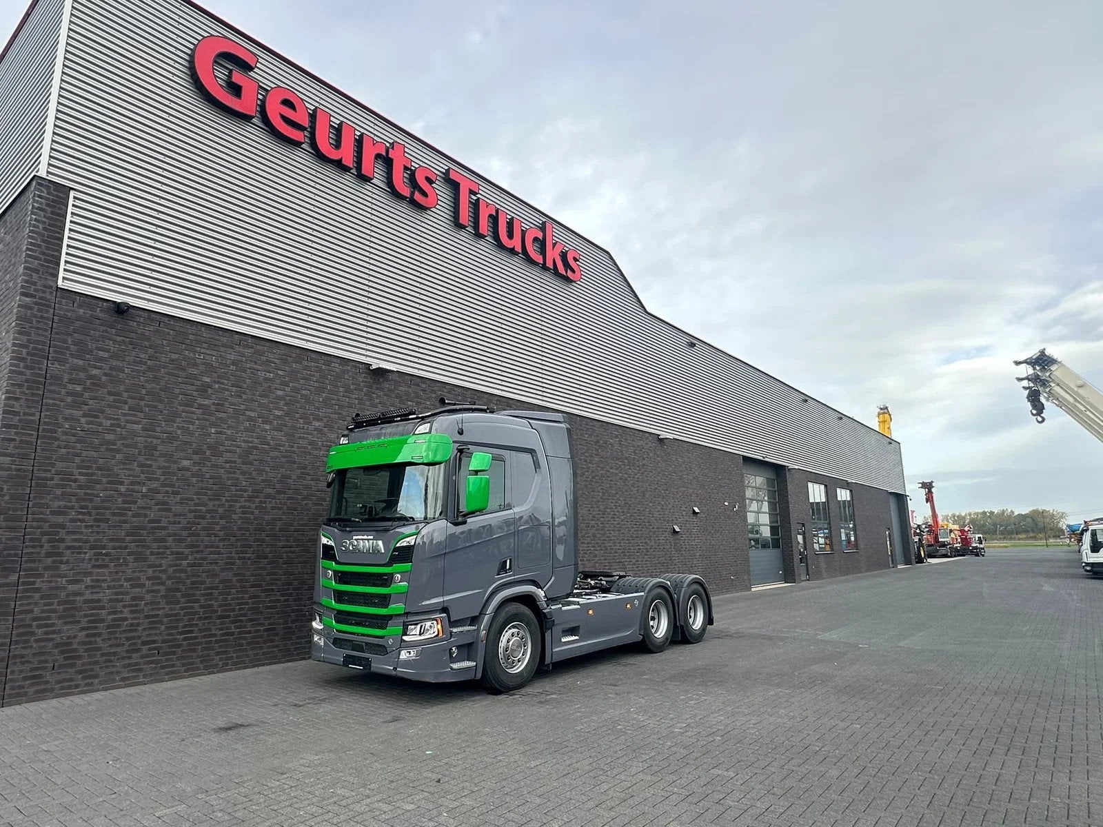 Scania R590 V8 NGS A 6X4 NB TREKKER/TRACTOR/SZM (bj 2025), Autos, Cuir, Argent ou Gris, Achat, Euro 6