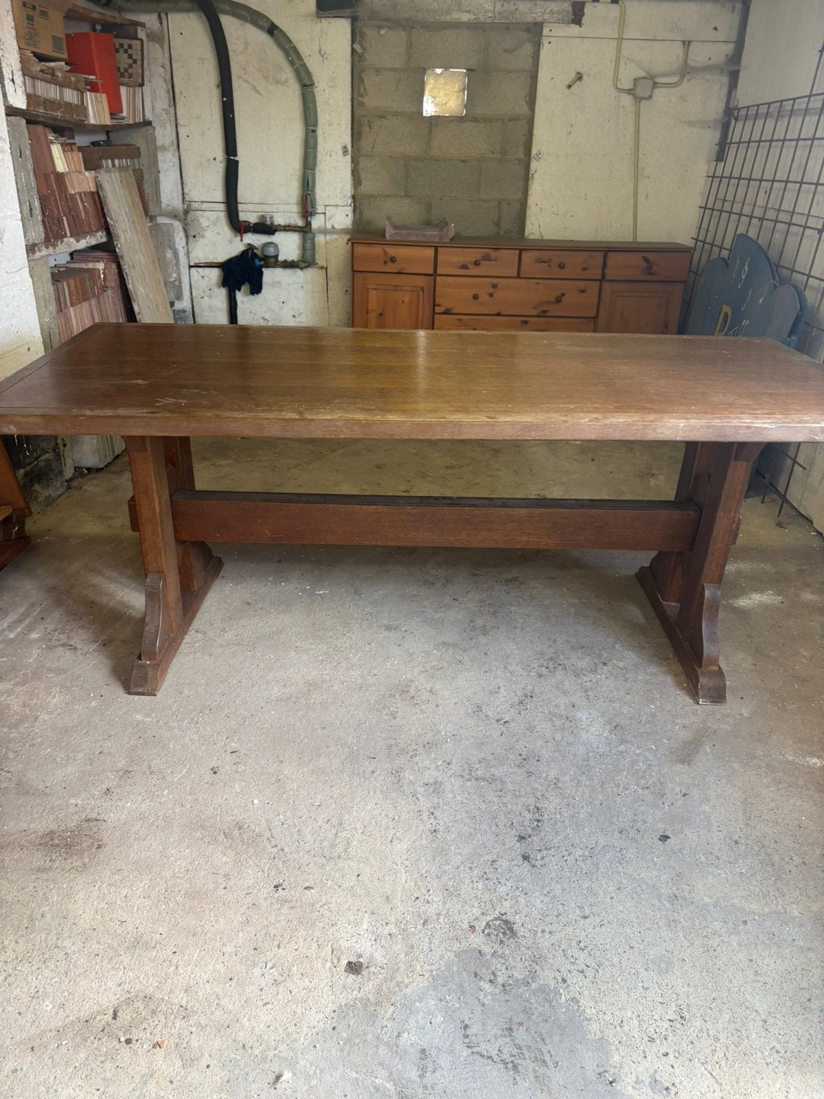 Grande table en bois massif – 10 places Max, Maison & Meubles, Enlèvement