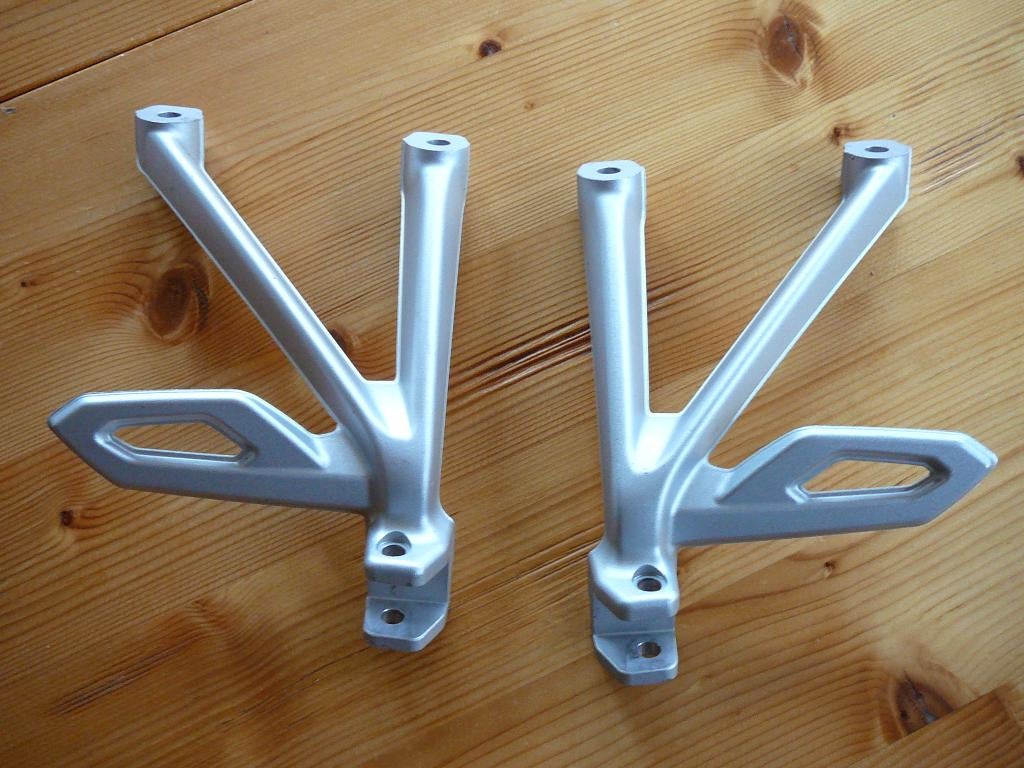 Repose pieds arr / Voetsteun achter BMW GSA, Motoren, Ophalen of Verzenden, Nieuw