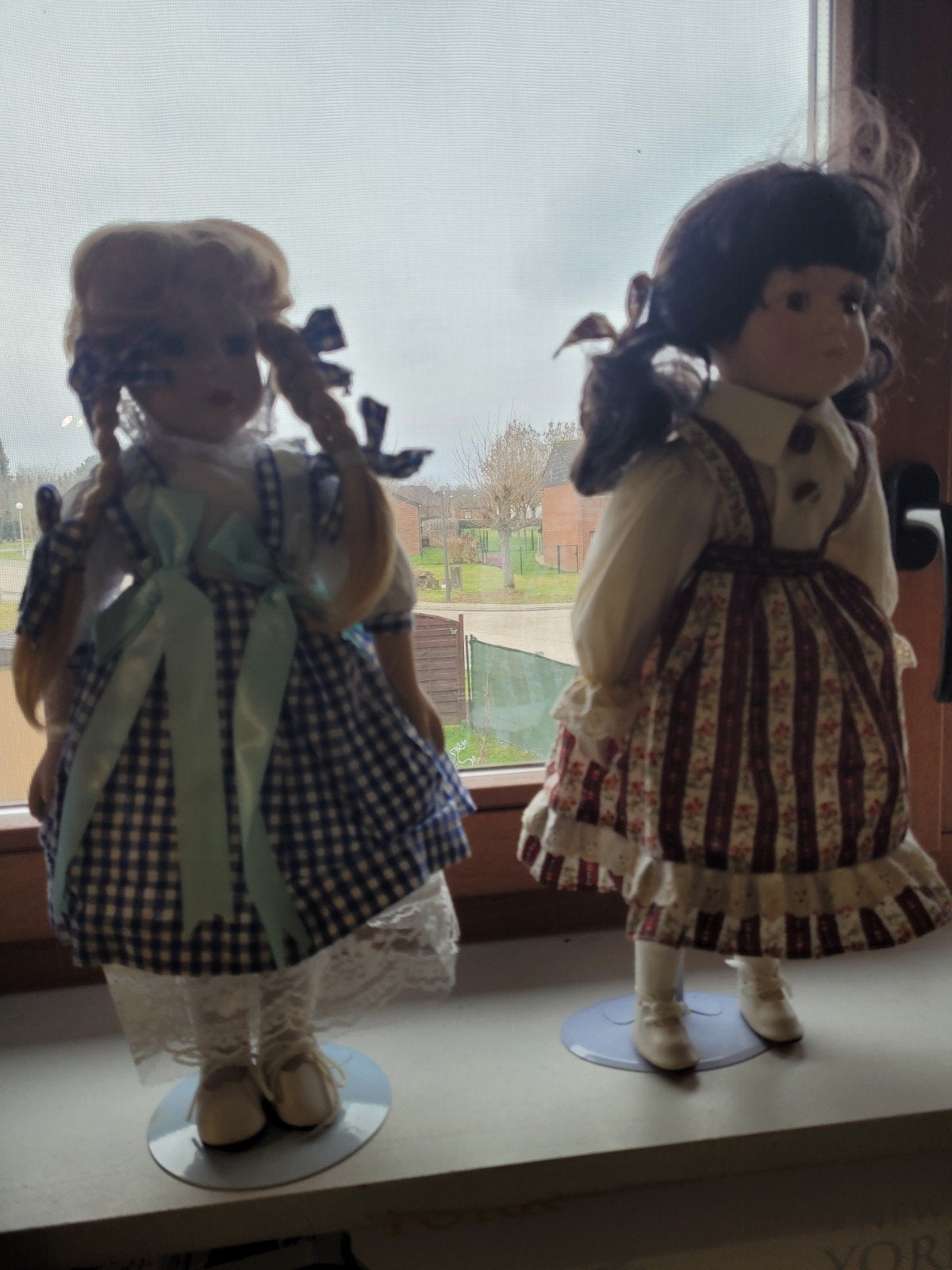 Poupee de collection intact avec certificat authentissitee, Collections, Enlèvement ou Envoi, Comme neuf, Poupée