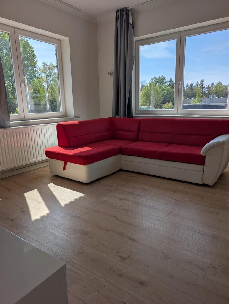 Canape d angle 3 places en bon état