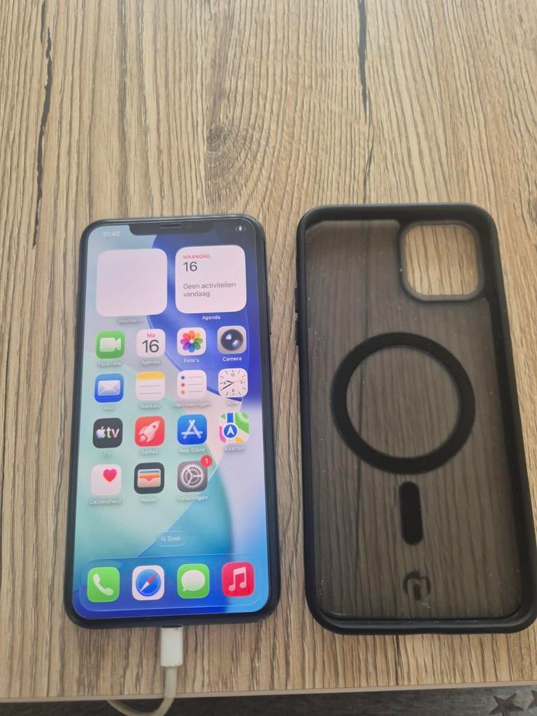 IPHONE 11 Pro max⁸, Telecommunicatie, Mobiele telefoons | Hoesjes en Screenprotectors | Apple iPhone, Ophalen of Verzenden, IPhone 11 Pro