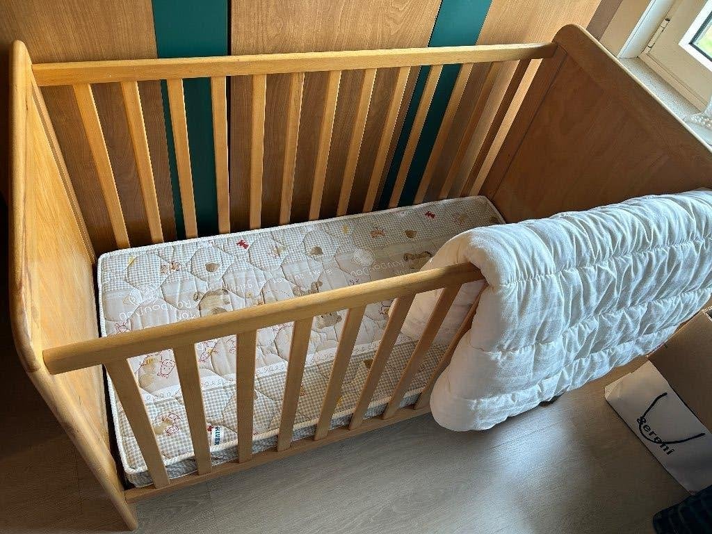 Kinderbedjes met matras en donsdeken, Ophalen, Gebruikt, Minder dan 140 cm, Matras