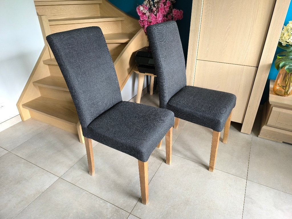 2 ikea Bergmund chaises de salle à manger. En bon état., Maison & Meubles, Gris, Deux, Enlèvement, Utilisé