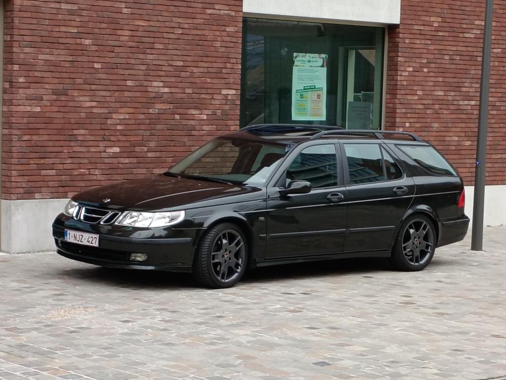 Saab 9 5 2.3t Vector, 1800 kg, Zwart, 4 cilinders, 2300 cc